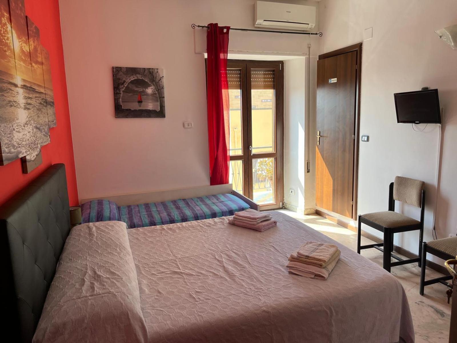 Bed & Breakfast Casa Galeano Bed and Breakfast Pizzo  Buitenkant foto
